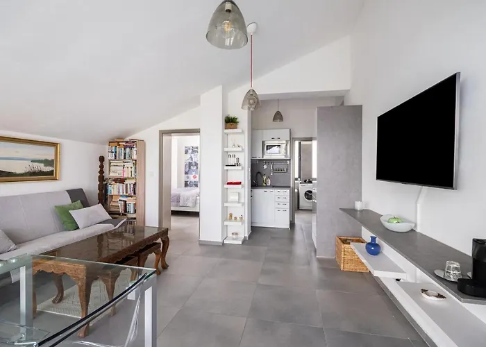 By Interhome Apartamento Lány